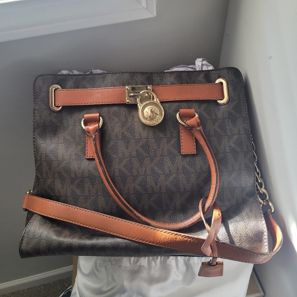 Authentic Signature Michael Kors handbag